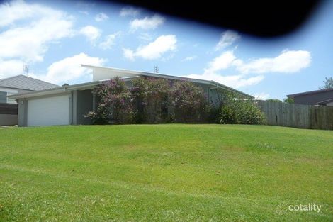 3 Pinbarren Ct, Cooroy, QLD 4563