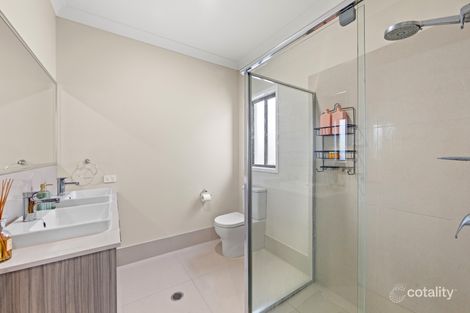 Property photo of 5 Moss Street Helensvale QLD 4212