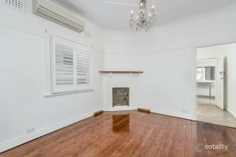 Property photo of 11 Bridge Street Hamilton NSW 2303
