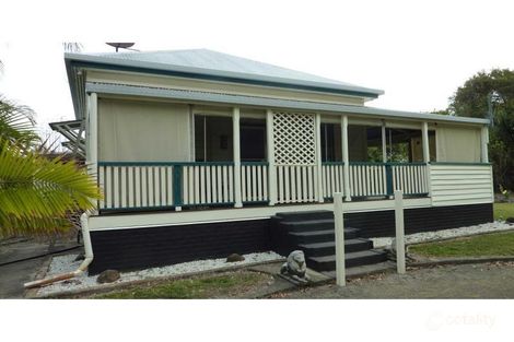 Property photo of 17 Henricksens Road Sharon QLD 4670
