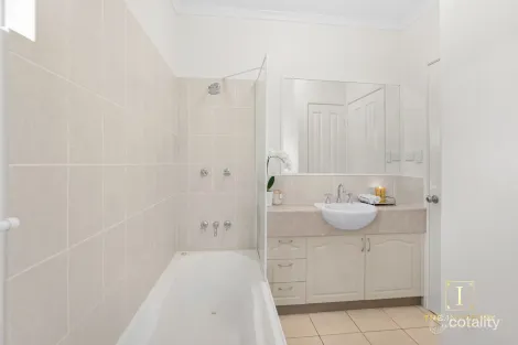 Property photo of 12/35 Kamerunga Road Stratford QLD 4870