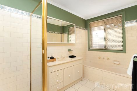 Property photo of 1/2-4 Pascoe Street Westmeadows VIC 3049