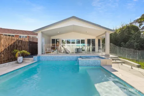 Property photo of 2 Eastern Avenue Shellharbour NSW 2529