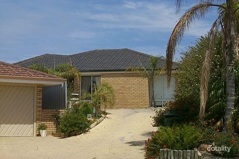 Property photo of 8 Allard Place Leeming WA 6149