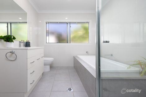 Property photo of 20 Joshua Place Oxenford QLD 4210