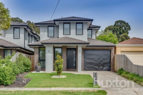 Property photo of 19 Laura Grove Mount Waverley VIC 3149