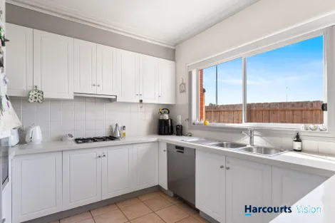 Property photo of 8/20 Eastleigh Avenue Keilor East VIC 3033