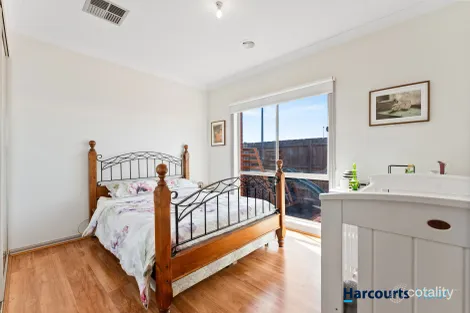 Property photo of 8/20 Eastleigh Avenue Keilor East VIC 3033