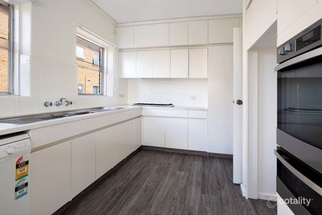 Property photo of 3/26 Byrne Avenue Elwood VIC 3184