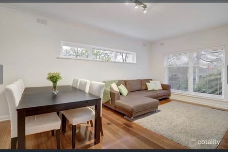 Property photo of 1/56 Windsor Crescent Surrey Hills VIC 3127