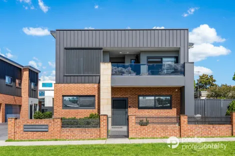 6/5-7 Craig Ave, Moorebank, NSW 2170