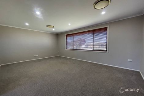 Property photo of 20 Downes Crescent Parkes NSW 2870