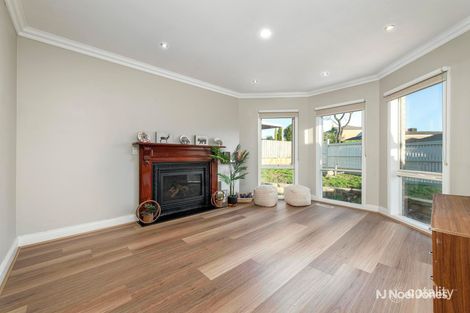Property photo of 19 Eli Court Rowville VIC 3178