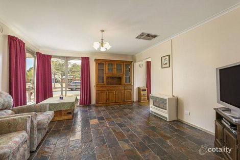 Property photo of 2 Cooroombong Street Werribee VIC 3030