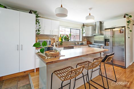 Property photo of 4 Kurrajong Avenue Bogangar NSW 2488