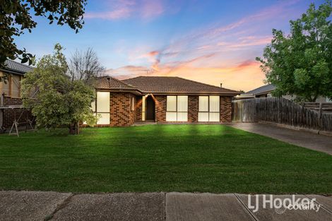 Property photo of 33 Second Avenue Melton South VIC 3338