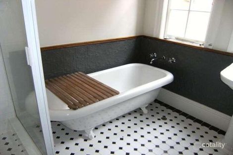 Property photo of 1 Barnett Street Fremantle WA 6160