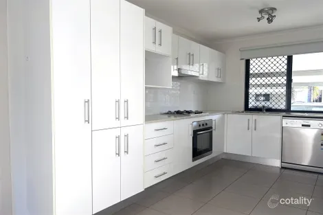 Property photo of 3/5 Atkinson Street Middlemount QLD 4746