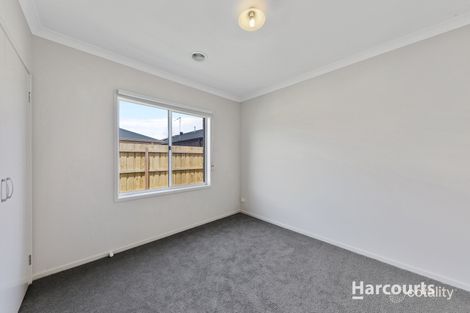 Property photo of 10 Fowler Place Aintree VIC 3336