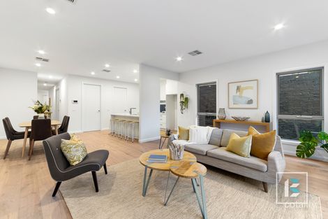 Property photo of 36B Blamey Street Bentleigh East VIC 3165