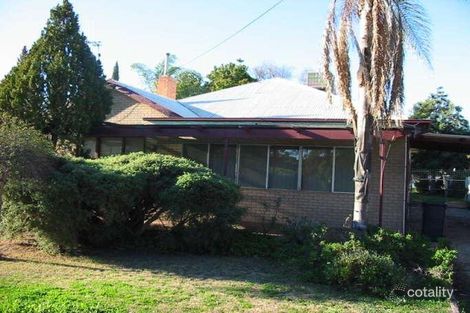 4 Tobruk Ave, Renmark, SA 5341