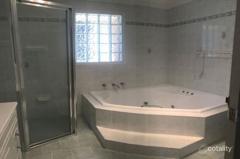 Property photo of 221 Wyangala Crescent Leumeah NSW 2560