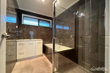 Property photo of 7 Pitta Close Werribee VIC 3030