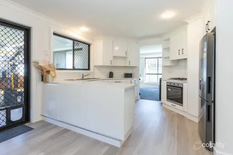 Property photo of 6 Devoy Place Black Head NSW 2430