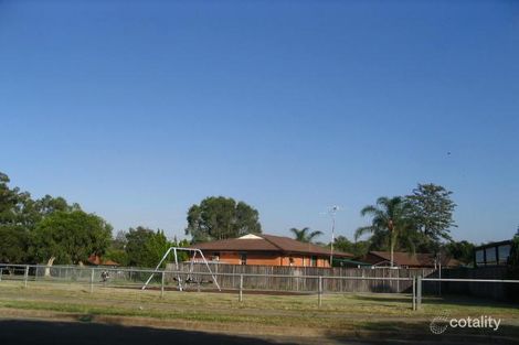 18 Wilton Rd, Doonside, NSW 2767