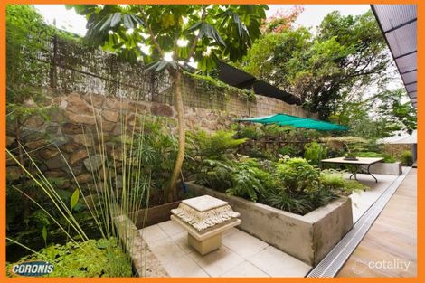 Property photo of 33 Ashbourne Street Ashgrove QLD 4060