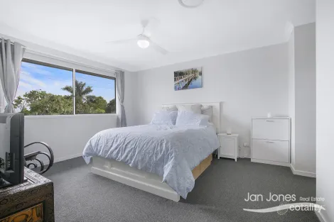 Property photo of 18 Weaber Street Clontarf QLD 4019
