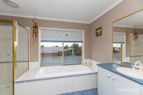 Property photo of 11 McBurnie Drive Kurunjang VIC 3337