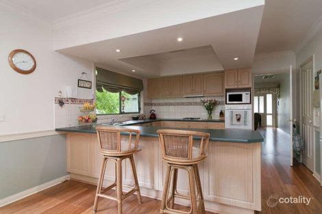 Property photo of 8 Welham Road Mooroolbark VIC 3138
