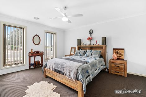 Property photo of 1 St Laurent Boulevard Point Cook VIC 3030