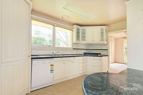 Property photo of 1 Canova Drive Glen Waverley VIC 3150