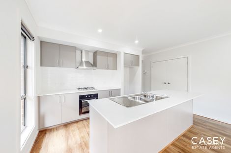 Property photo of 3 Robar Street Clyde VIC 3978