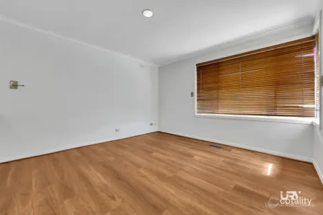Property photo of 4 Roebourne Crescent Campbellfield VIC 3061