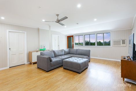 Property photo of 6 Advance Street Newtown QLD 4305