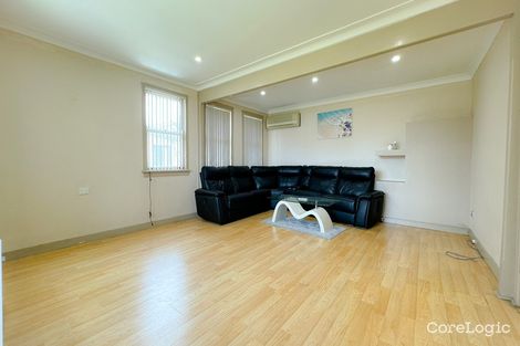 Property photo of 1 Barlow Crescent Canley Heights NSW 2166