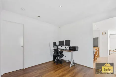 Property photo of 17 Oldtrack Place Hoppers Crossing VIC 3029