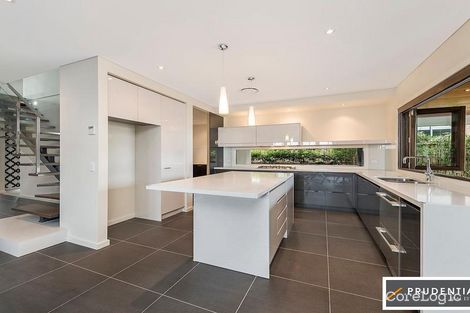 Property photo of 13 Peregrine Street Gledswood Hills NSW 2557