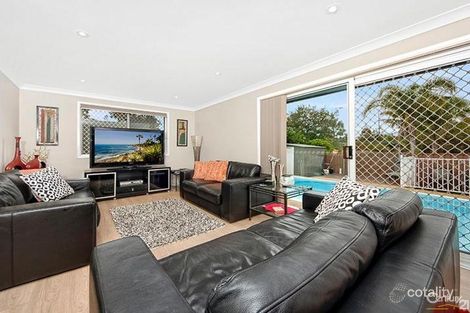 Property photo of 10 Ribbon Gum Close Alfords Point NSW 2234