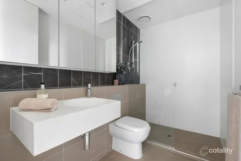 Property photo of 221/14 Elizabeth Street Malvern VIC 3144