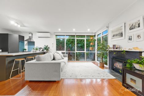 Property photo of 24 Beach Grove Seaford VIC 3198