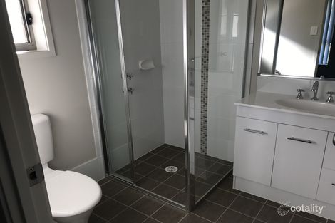 Property photo of 14 Croft Close Thornton NSW 2322