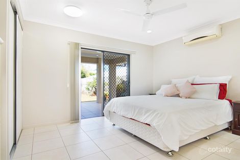 Property photo of 31 Tyrconnell Crescent Redlynch QLD 4870