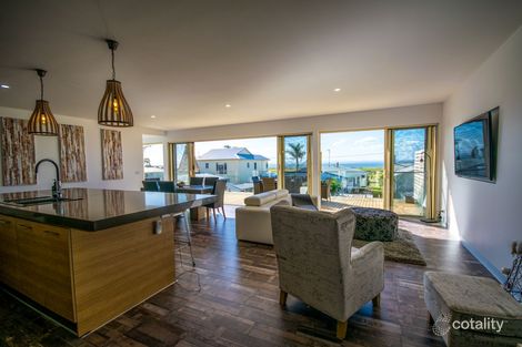 Property photo of 23 McMillan Grove Paynesville VIC 3880