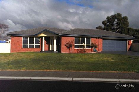 5 Poynton Cl, Turners Beach, TAS 7315