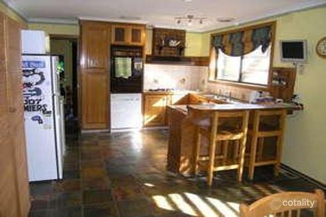 Property photo of 1 Kelly Place Mill Park VIC 3082