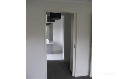 Property photo of 5B Justine Court Spring Gully VIC 3550